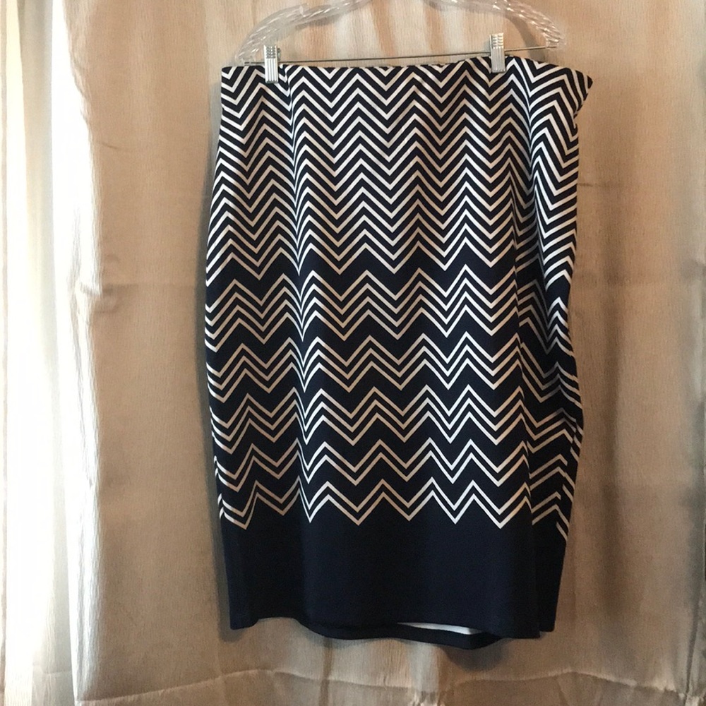 Cato Navy and White Skirt